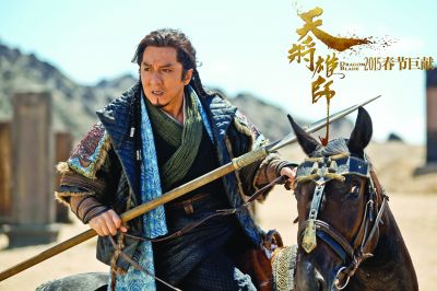 5部电影让你看看功夫巨星成龙近40年来变化!