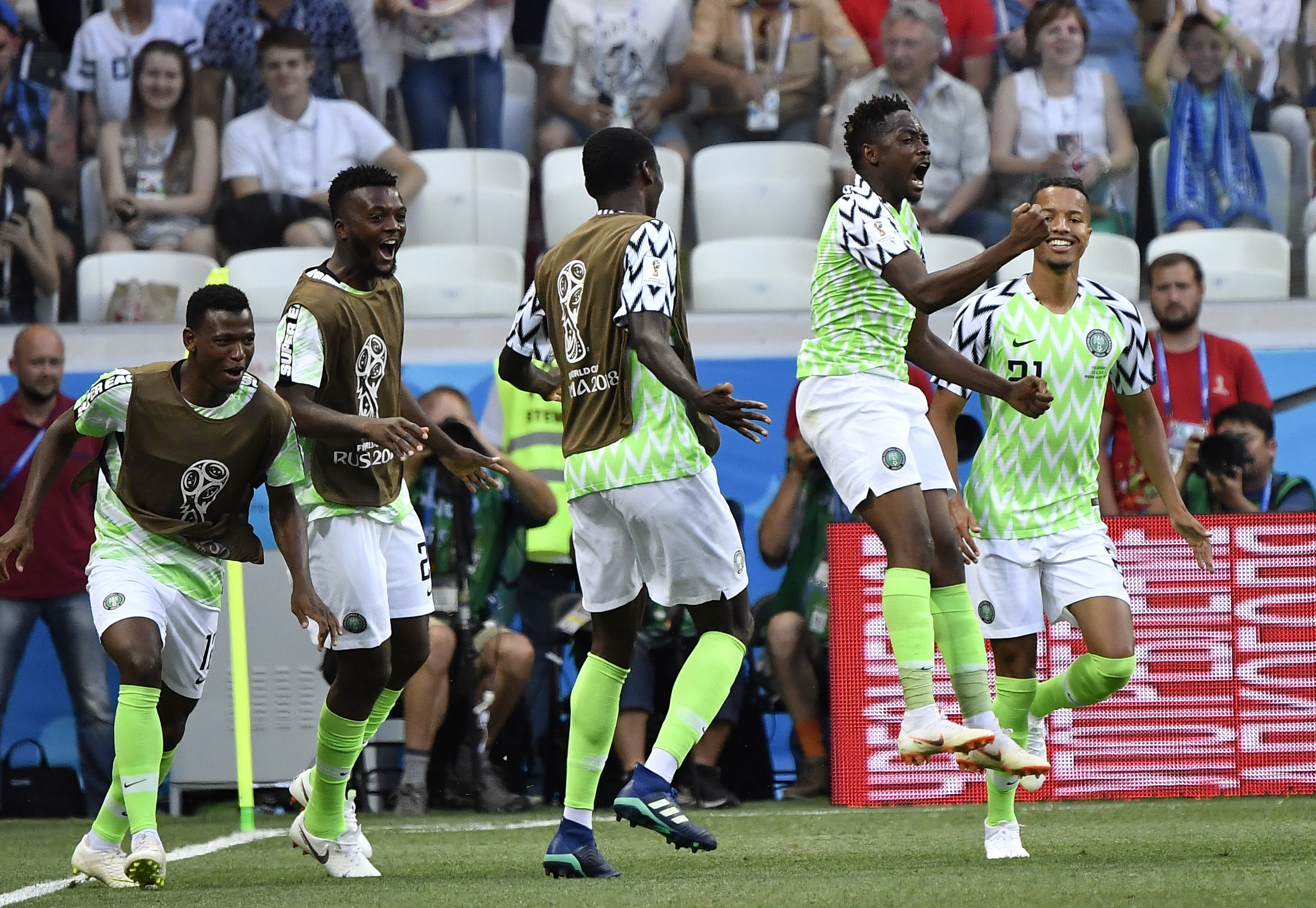 足球——d组:尼日利亚队穆萨破门(10)