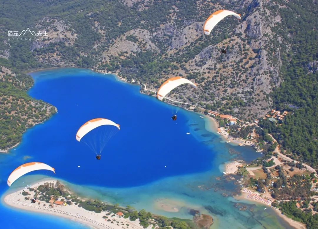 很高兴认识你!土耳其费特希耶