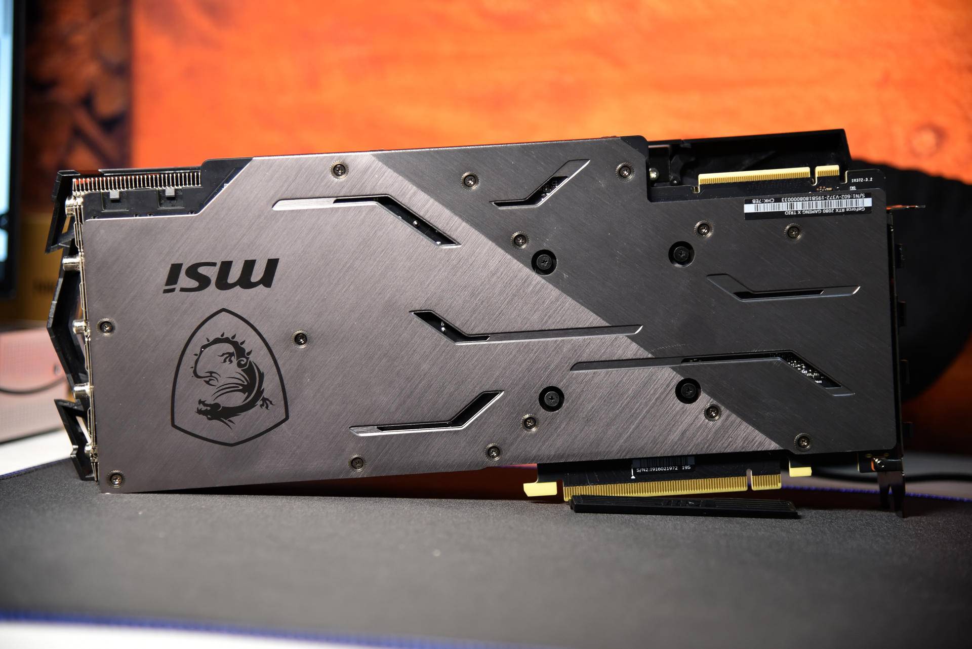 光追吃鸡利器,微星rtx 2080 gaming x trio魔龙上手简评