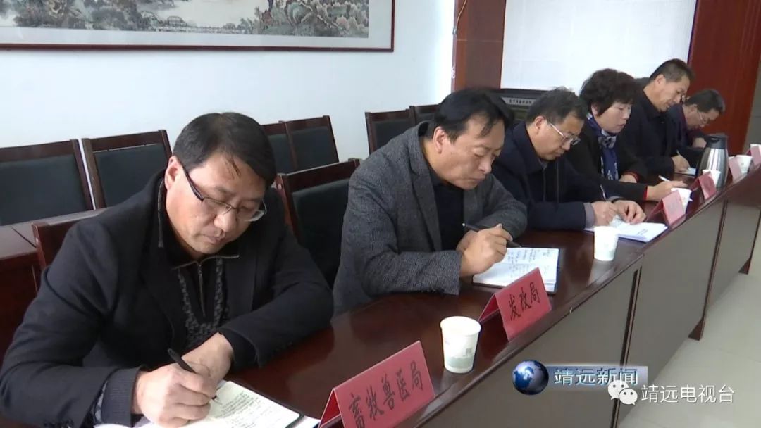 陈崇贵调研北湾镇新坪富坪两村脱贫攻坚情况