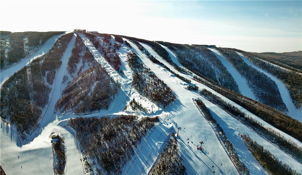 这是张家口市崇礼区万龙滑雪场