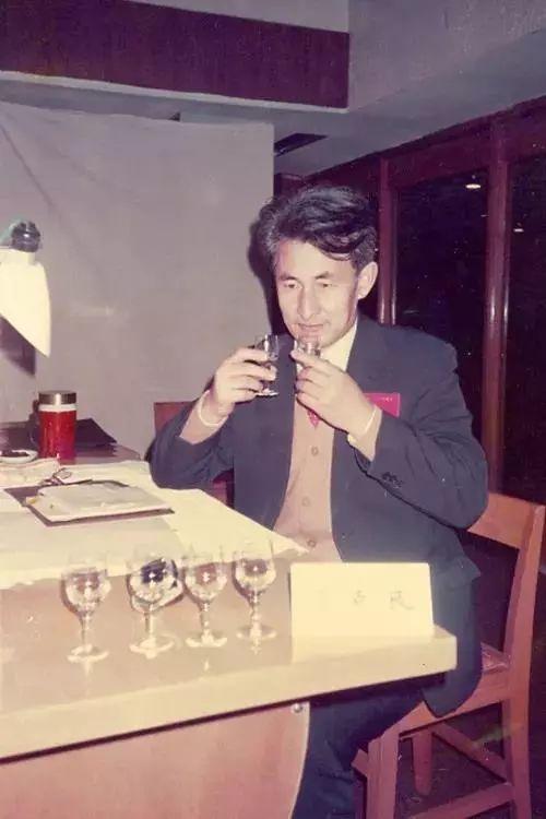 国酒大师季克良:从滴酒不沾的年轻人到茅台灵魂人物|企业家
