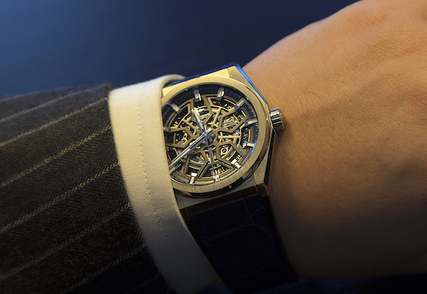 新表试戴|这枚钛合金的真力时腕表,把镂空玩出了未来感