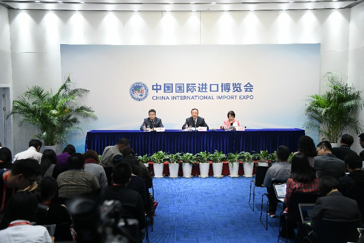 进博会闭幕发布会 | 尚玉英:上海为解决展品变商品已有制度化安排,将