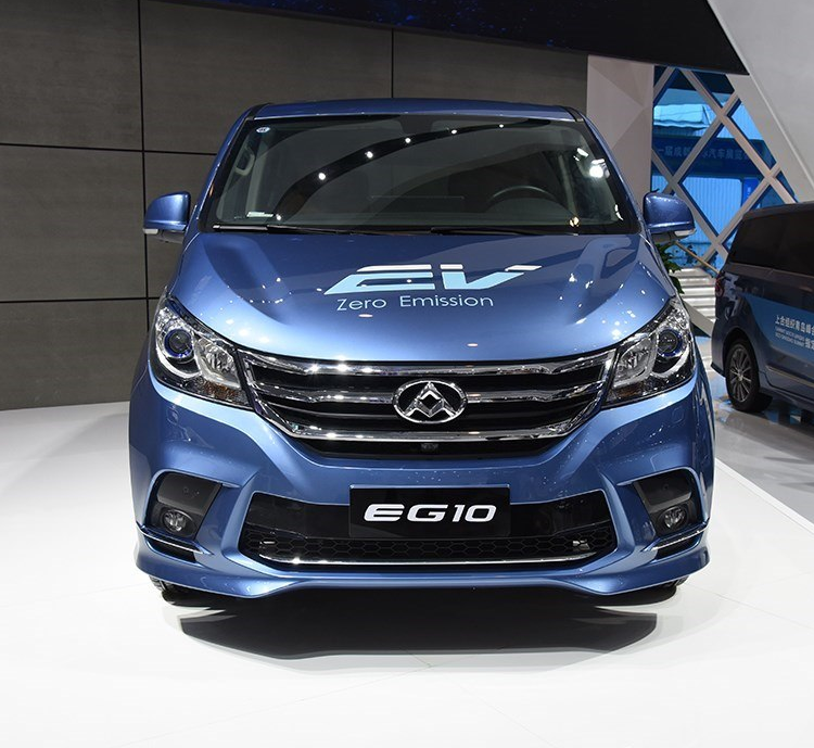 上汽大通eg10 纯电动旗舰版,颜值帅气还实惠,外观非常炫酷!
