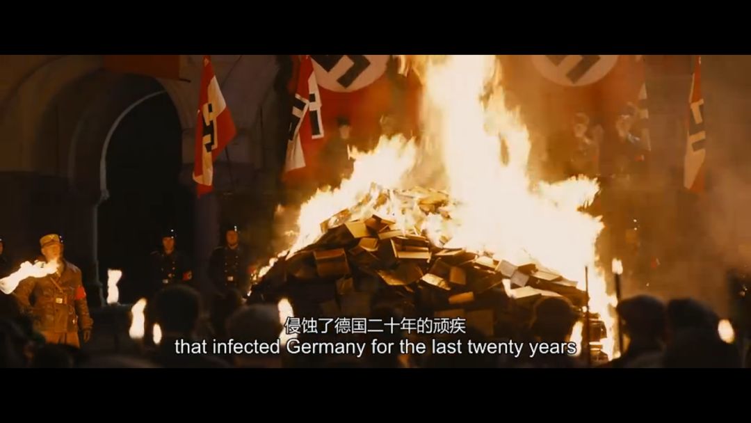 推荐电影《偷书贼》:以死神的视角,看文字和人性之光