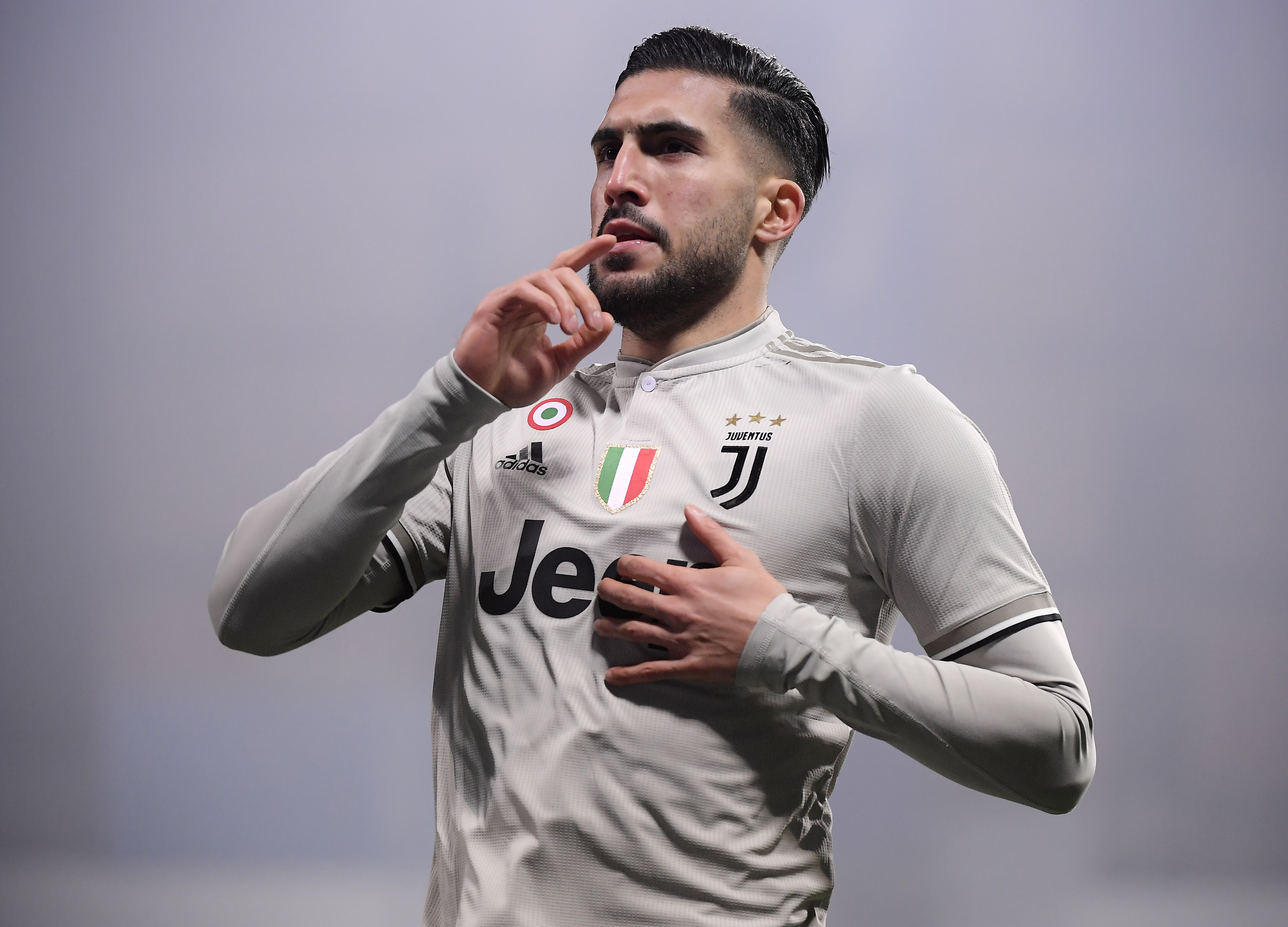 足球丨意甲:尤文图斯胜萨索洛