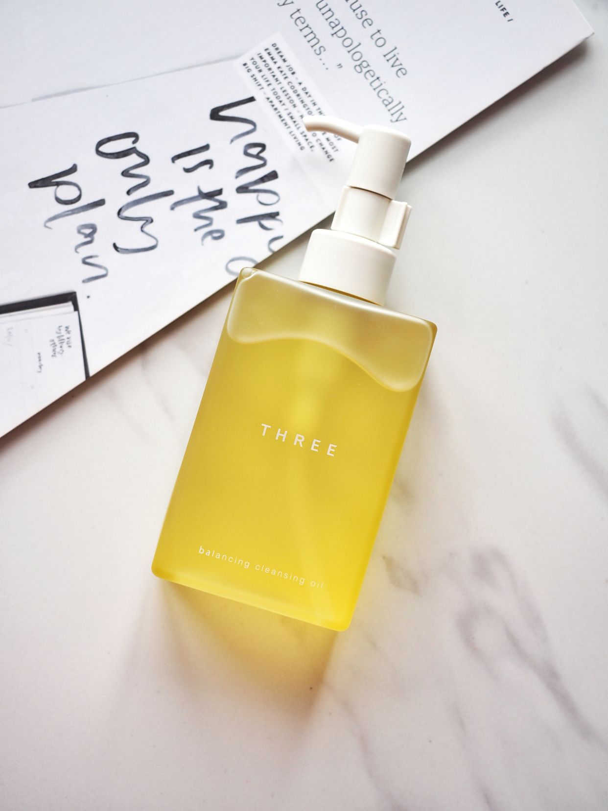 three化妆品怎么样,日本three素肌陶瓷粉底液,卸妆油,口红好吗