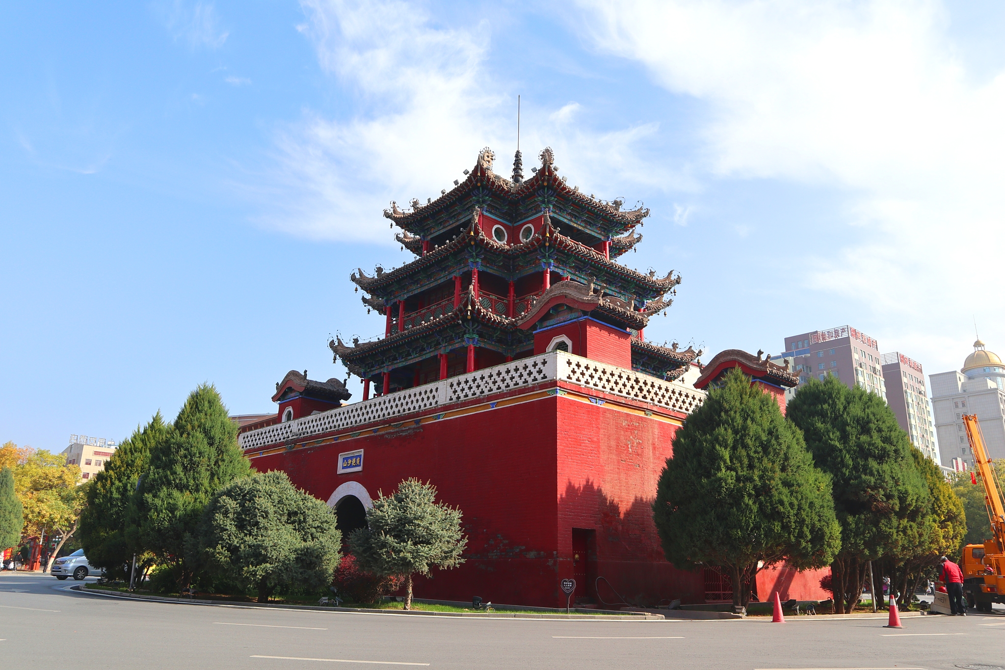 宁夏中卫的最美鼓楼,400年历史,独特的十字门洞