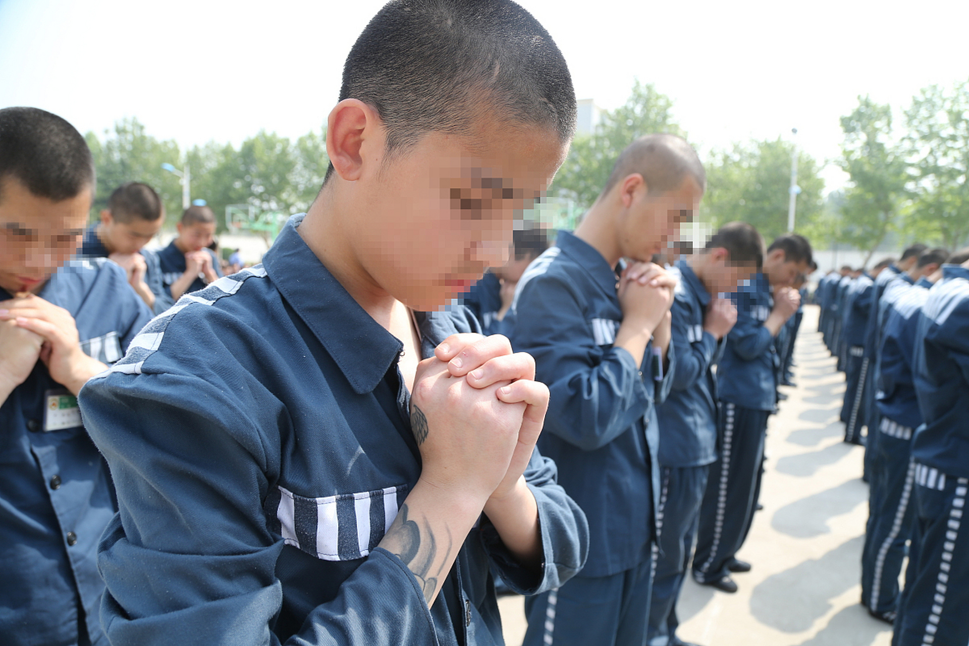 青少年犯罪案件引发社会关注,我国刑法对未成年刑事责任年龄有明确