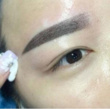 为什么不建议女生去"纹眉"?听离职纹眉师一分析,我明白了