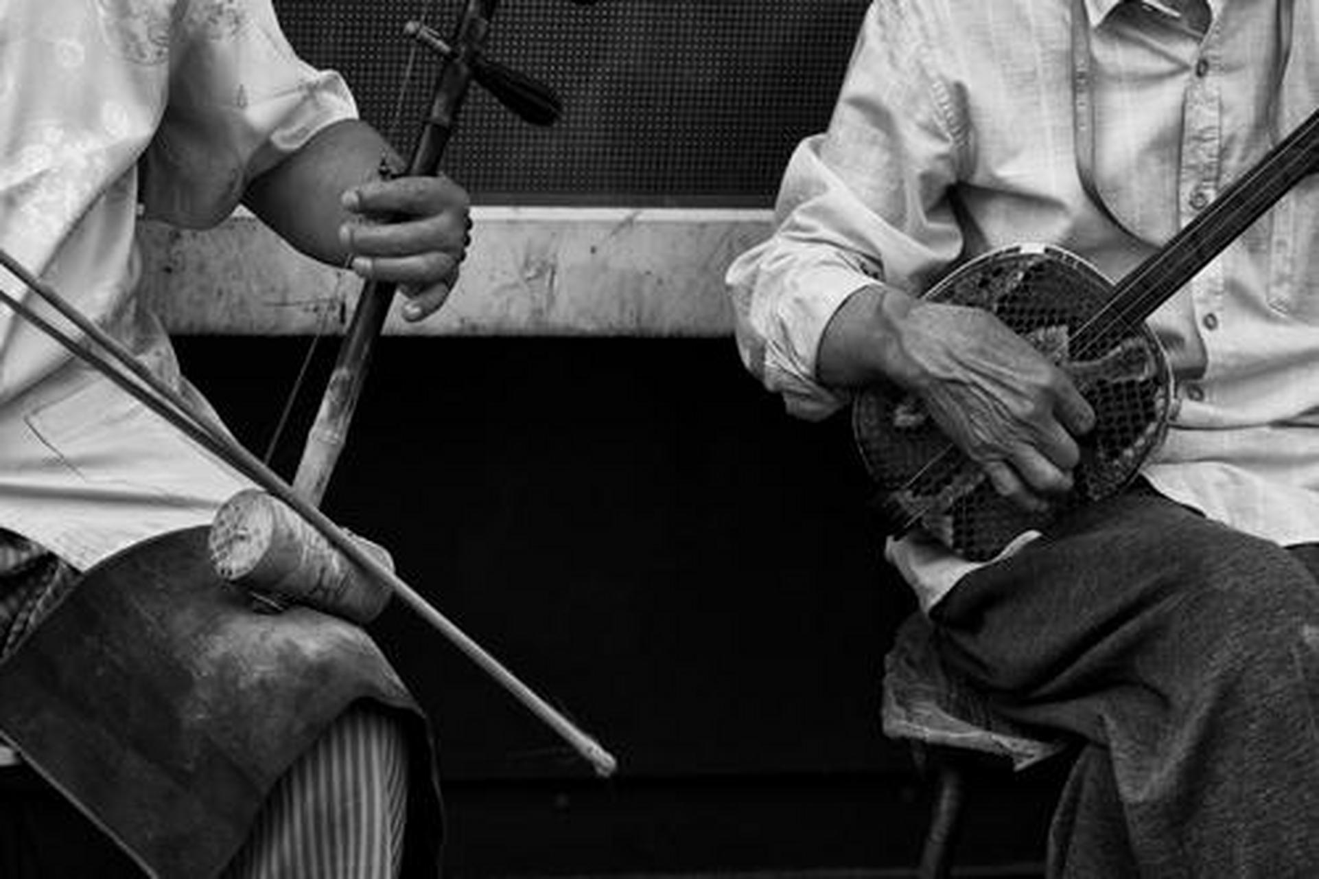 万物皆可云# 京剧乐器分为文场三大件与武场三大件,又称"文三场","武