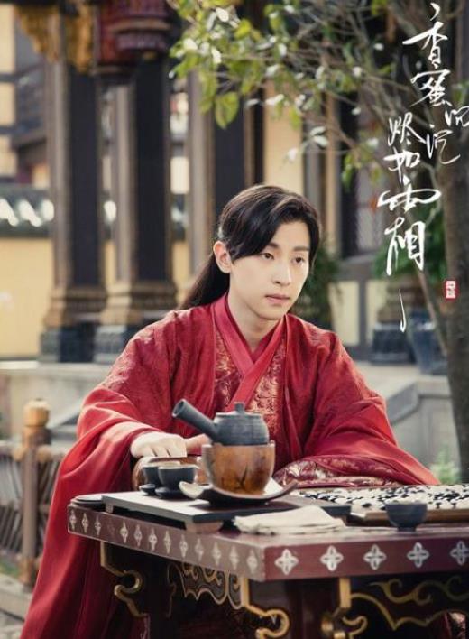 邓伦在《封神演义》中出演狐妖,邪魅一笑好诱人!帅气不输旭凤
