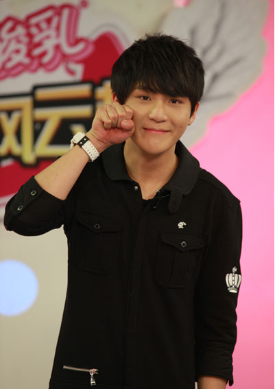 4届"快男"冠军,现在他们发展的如何?只有"花花"坚持初心