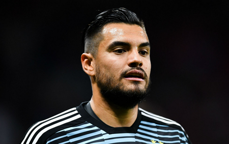 官方:罗梅罗右膝受伤,伤情并不严重