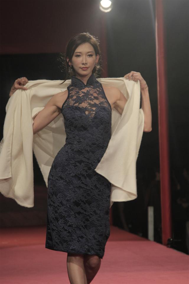 44岁林志玲穿旗袍的样子真是美极了!气质突出,优雅大方!