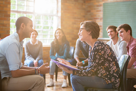 心理咨询师在起到净化人心灵的作用,但如果咨询师内心有问题呢?