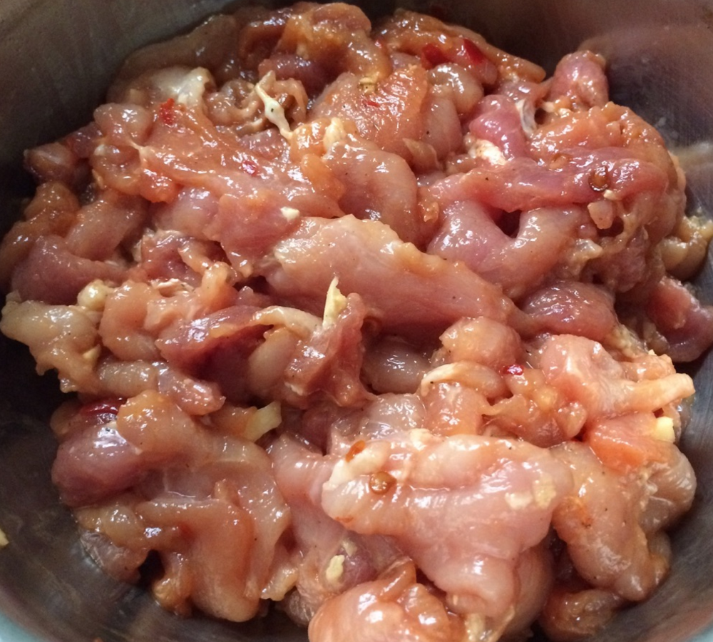 炒肉片又老又柴?炒肉片时注意"这两步",肉片细嫩味道棒