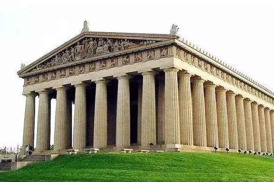 雅典荣光之作,"黄金比例"的建筑设计和精美浮雕