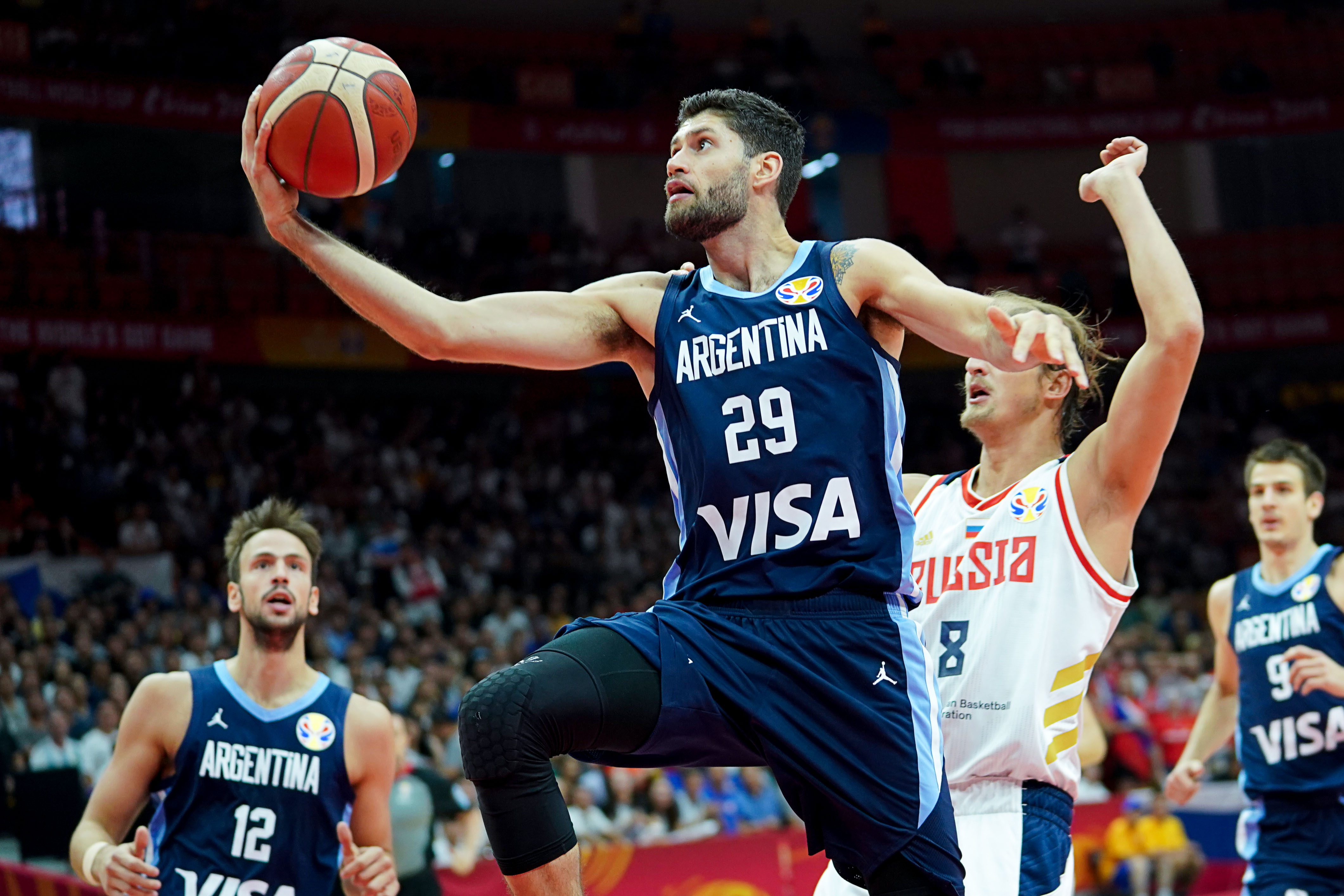 篮球——小组赛:俄罗斯队迎战阿根廷队