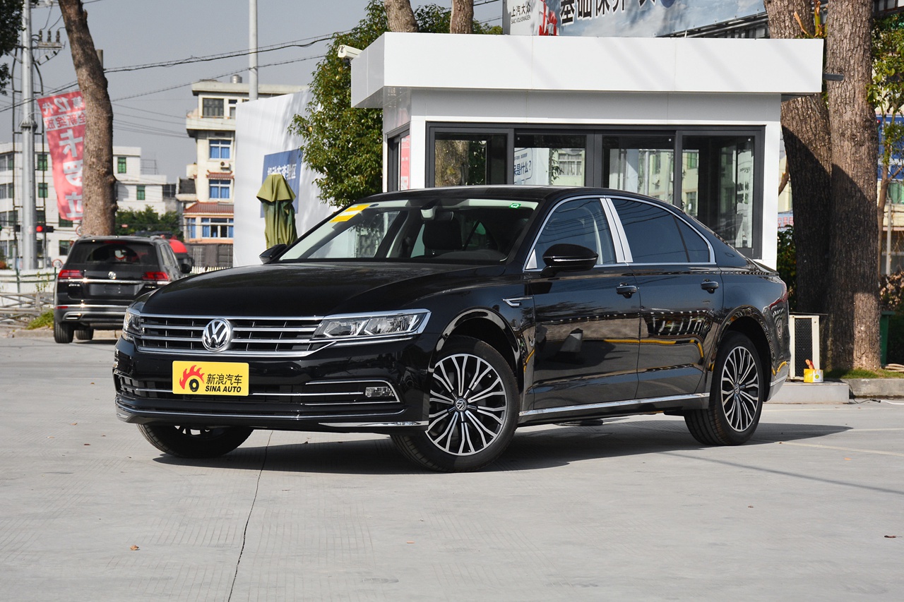 2019款辉昂2.0t两驱豪华版380tsi国vi