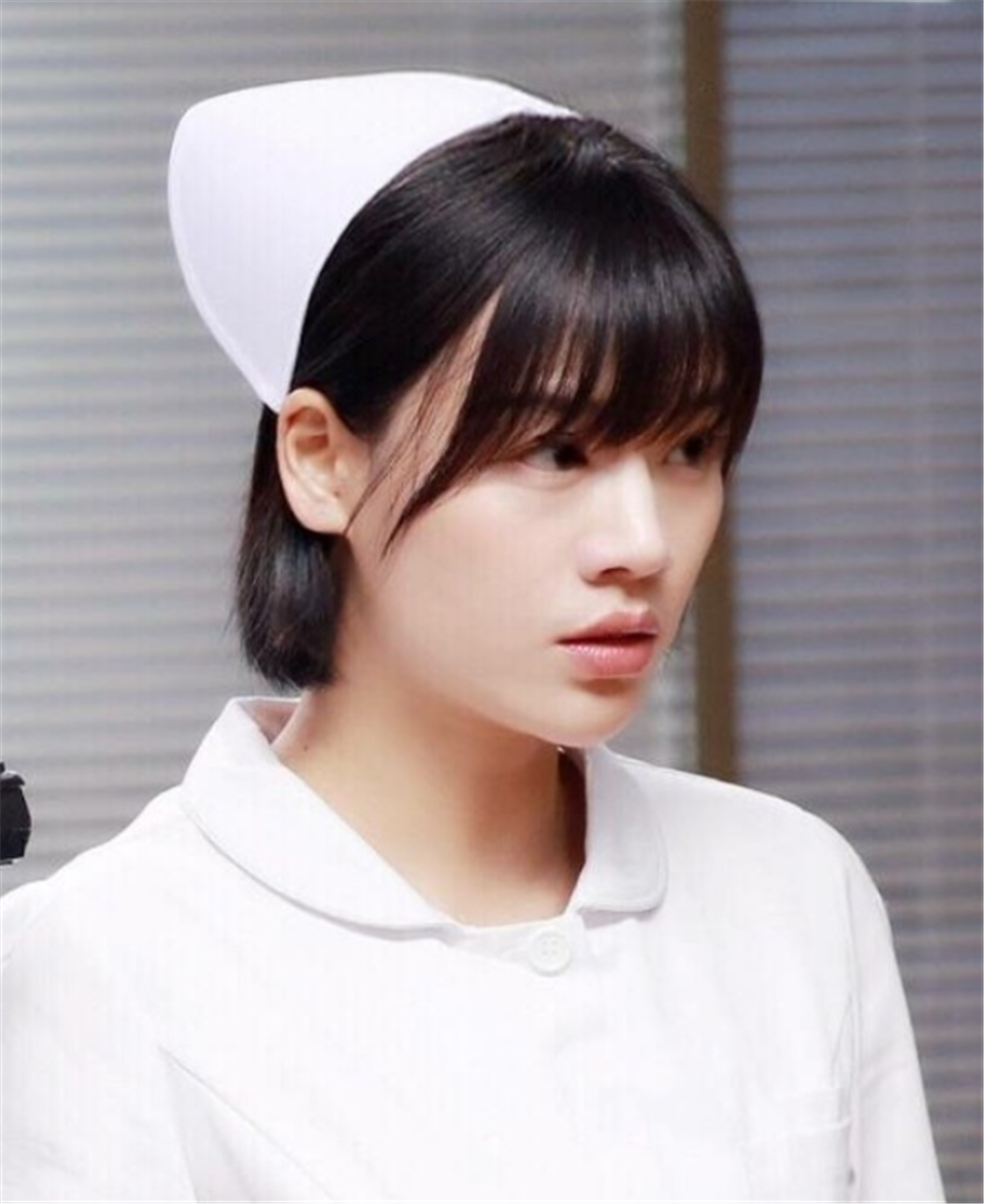 精彩片段抢先看:第二天清晨,陈氏容光焕发,一反寻常的温柔,朱平安