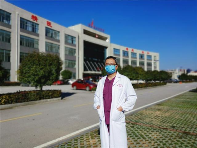 云南援鄂医生何建林:决胜之日 归去之时