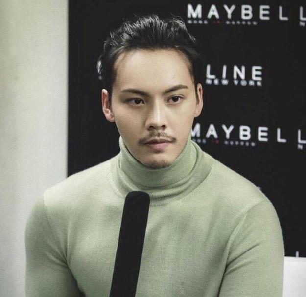 男明星留胡子:白宇帅气,陈伟霆男子汉气概,吴亦凡却让