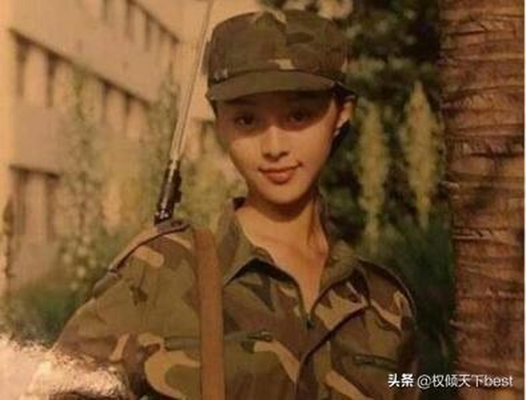 正因如此,范冰冰没有高考成绩.