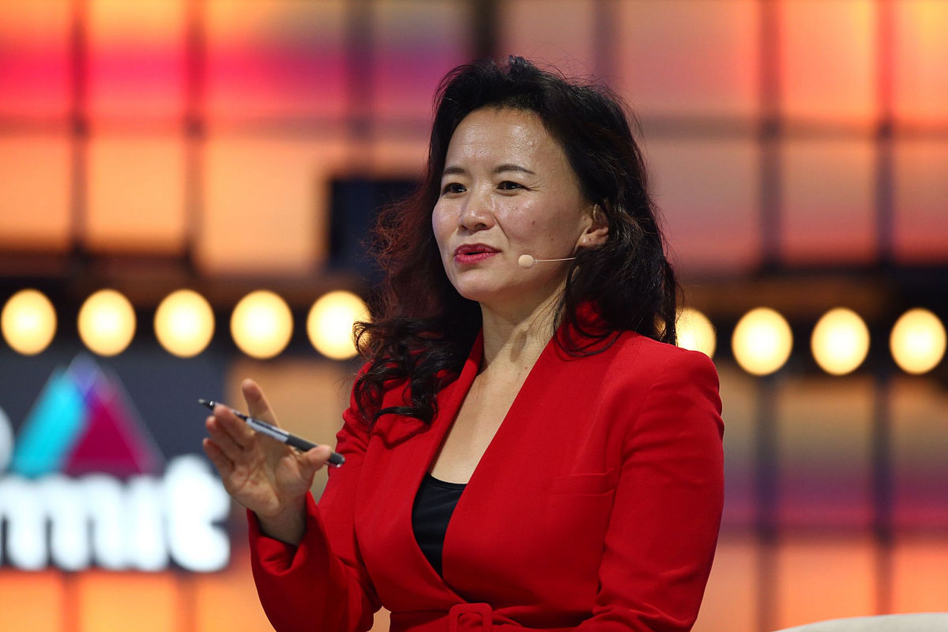 央视主持人间谍案成蕾(央视间谍主持人女成蕾口误说了什么)