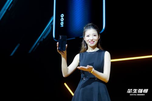 受宠若惊 专注产品 iqoo neo美女产品经理宋紫薇专访