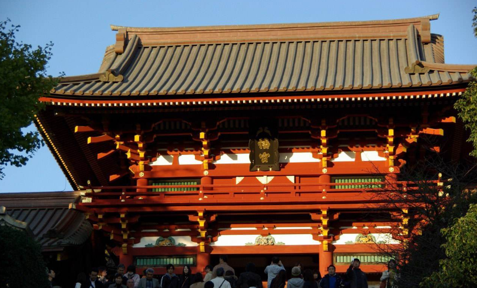 建于1281年的净智寺是由镰仓幕府第五代摄政北条时赖之子北条宗政之妻