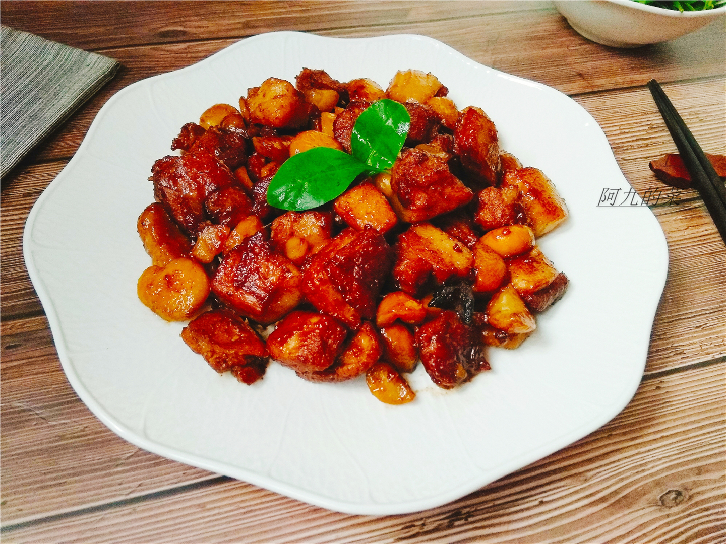 天冷来盘红烧肉吧,香甜开胃,这个冬天让你又暖又美!