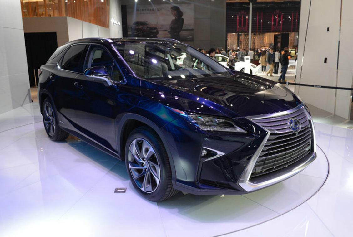 这款雷克萨斯rx450h很出众,优雅的气质,给人满满的驾驶欲望