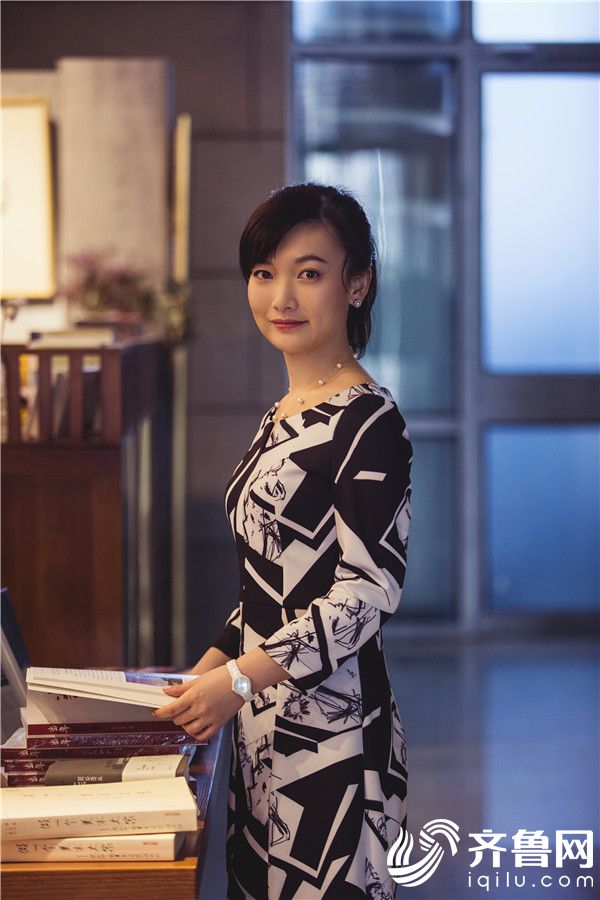 山东广播电视台经济广播主持人关坤简介