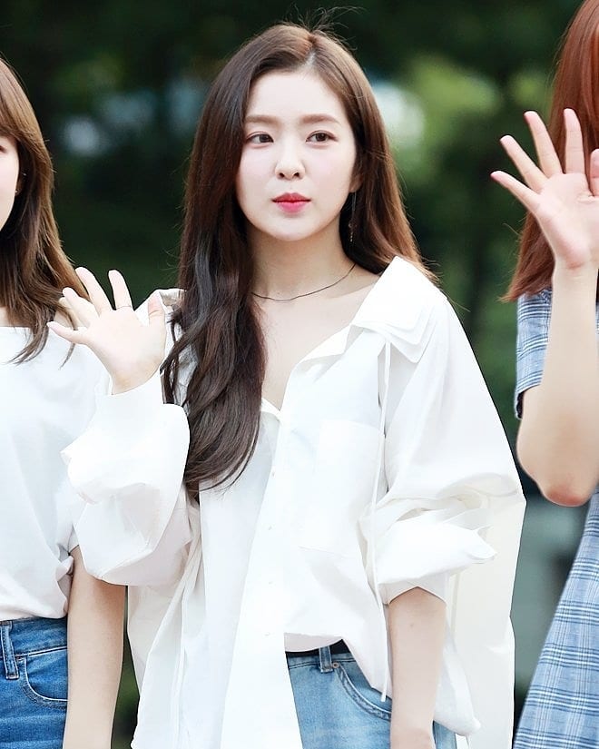 裴珠泫白衬衣太惊艳,被韩网友誉为"仙女下凡",人间美女难得