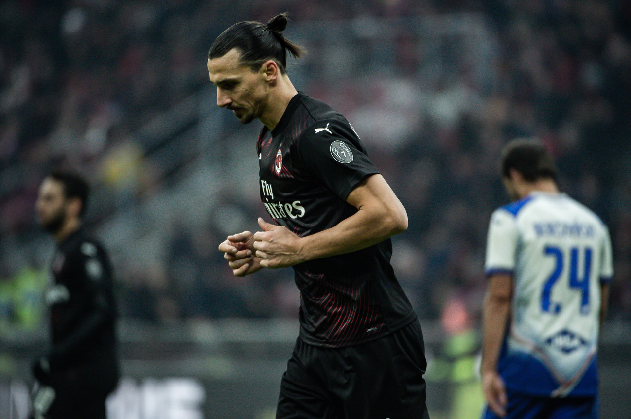 穷死在200万?ac米兰和伊布因为薪资差价200万谈判陷入停滞