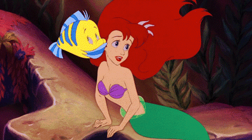 迪士尼真实场景再现,超暖心的小公主都是动物的好朋友