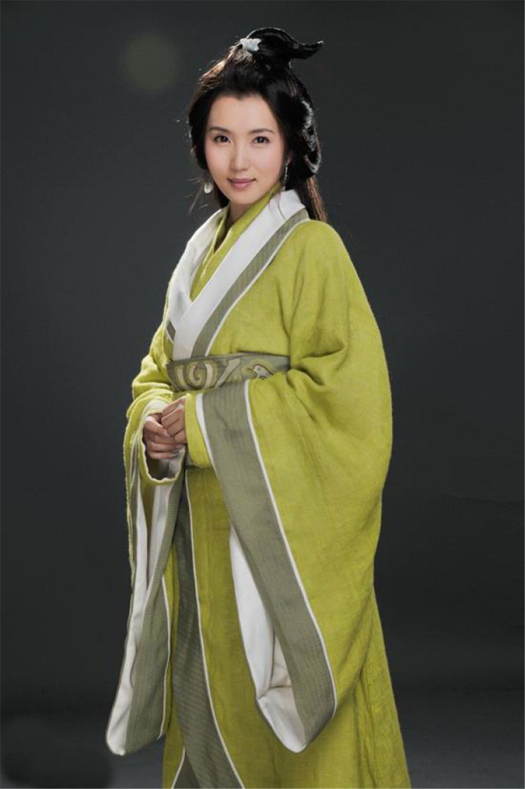 请点击下方链接查看) 精彩片段:谈话中,秦夫人自然气