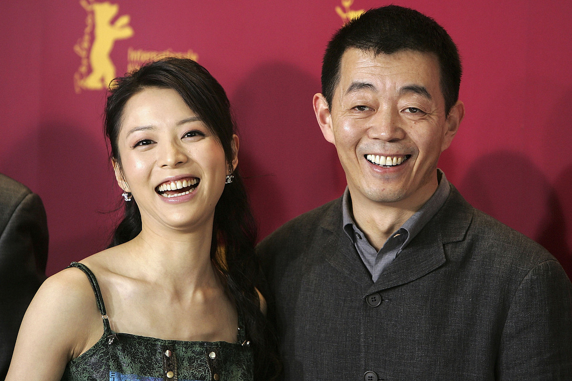 2003年,张静初和顾长卫合作拍摄影片《孔雀.