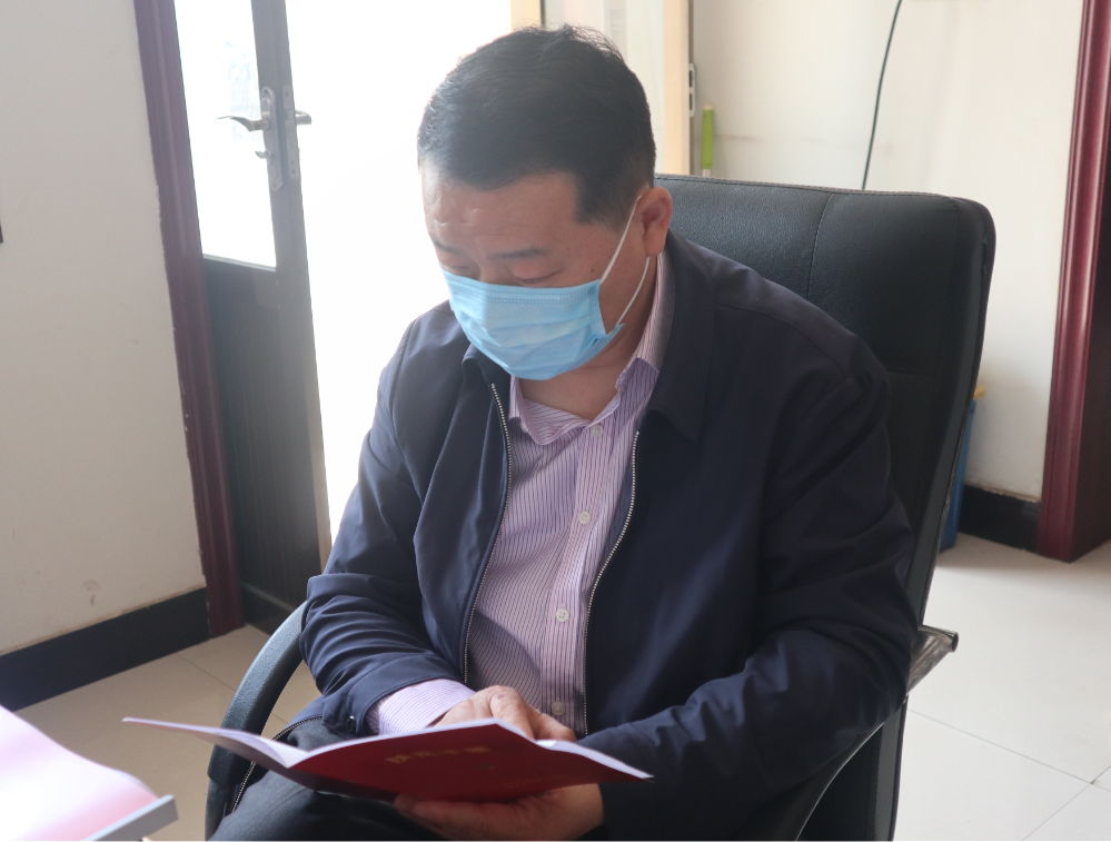 李行军深入固城店镇调研指导脱贫攻坚工作