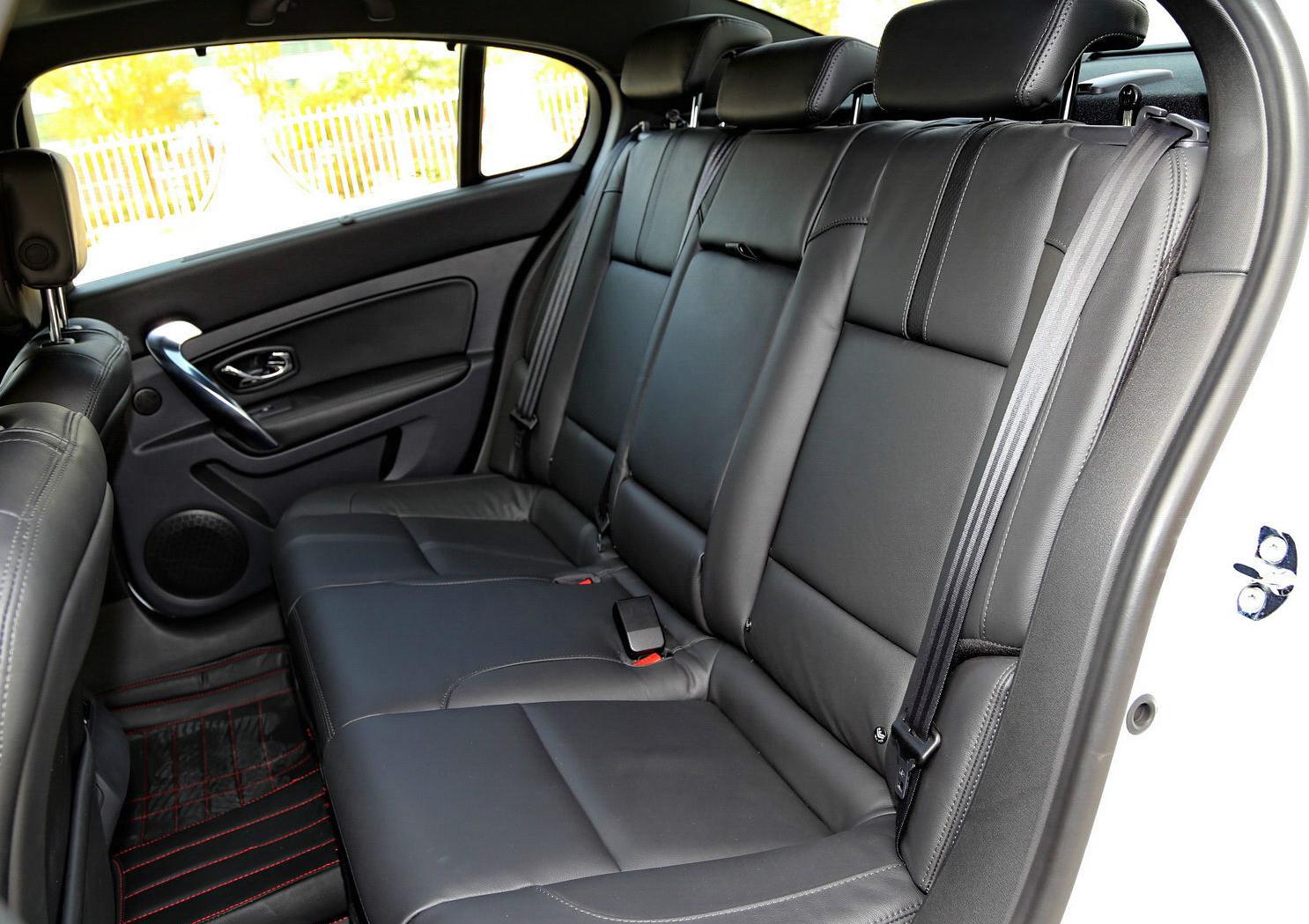 拥有驾驶乐趣的一款纬度,很优雅的线条,符合年轻人的品味