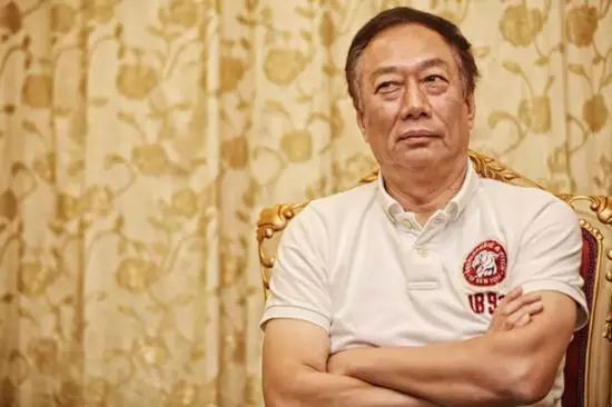 传郭台铭中秋前宣布参选,郭幕僚:猜对时间就送月饼