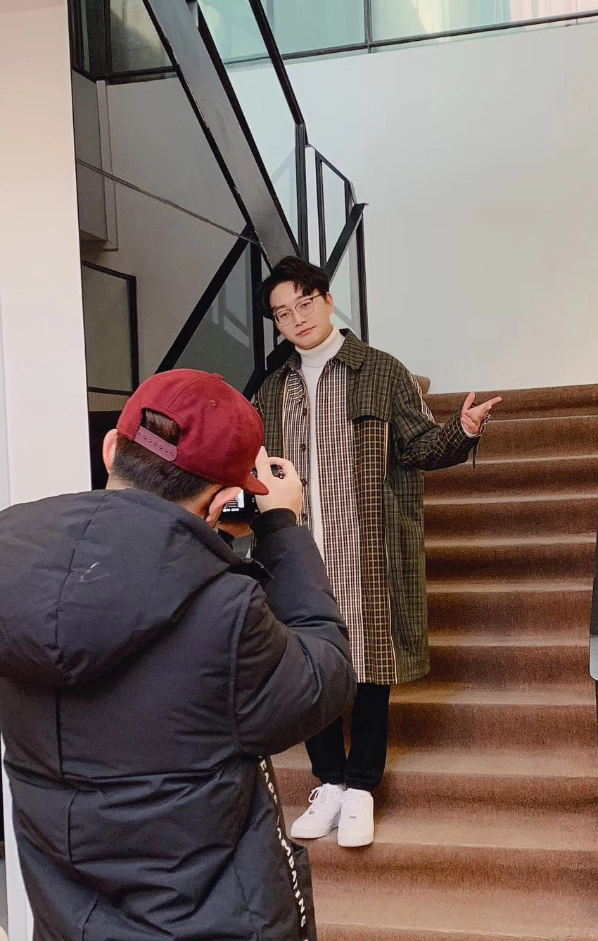 李袁杰邀你《王牌星车》竖起耳朵走着瞧