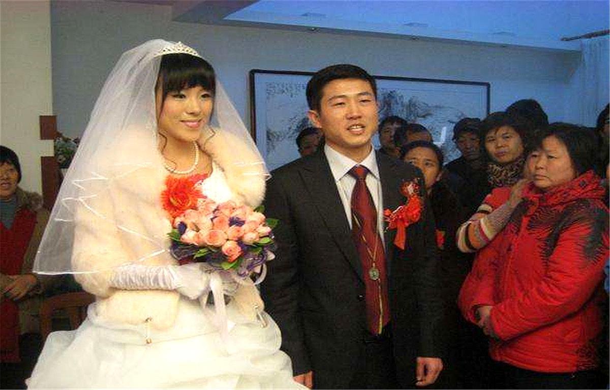 入赘的女婿,面对丈母娘:妈,你不要这样,以后我还怎么见人?