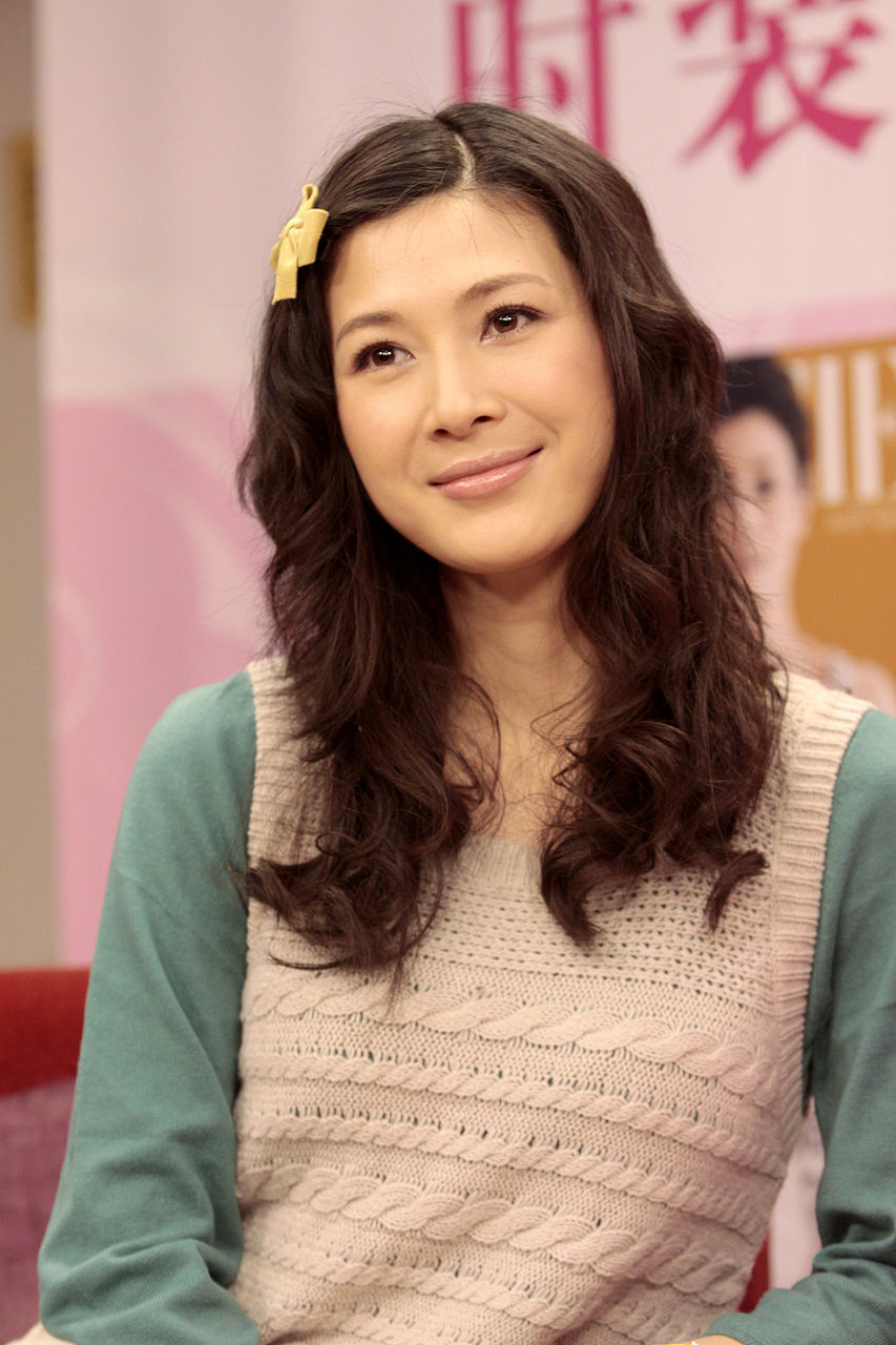 2011年,身家50亿的温州首富周旭辉瞒着原配,看上了"