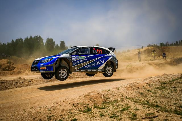 《飞驰人生》里车型国内没有,赛车场景属真实,韩寒车造价600万