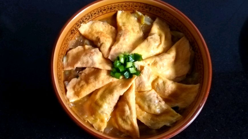 过年菜谱蛋饺做法,色泽金黄,营养美味,好做好看更好吃