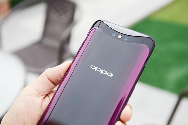 小米8獲年度產品設計獎,網友紛紛表示:不該是oppo find x?